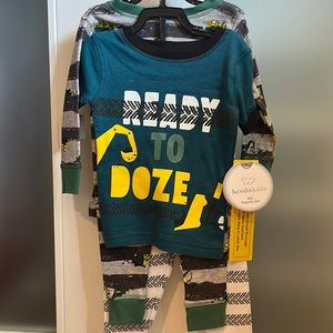 4 PIECE PJAMA SET - 12M